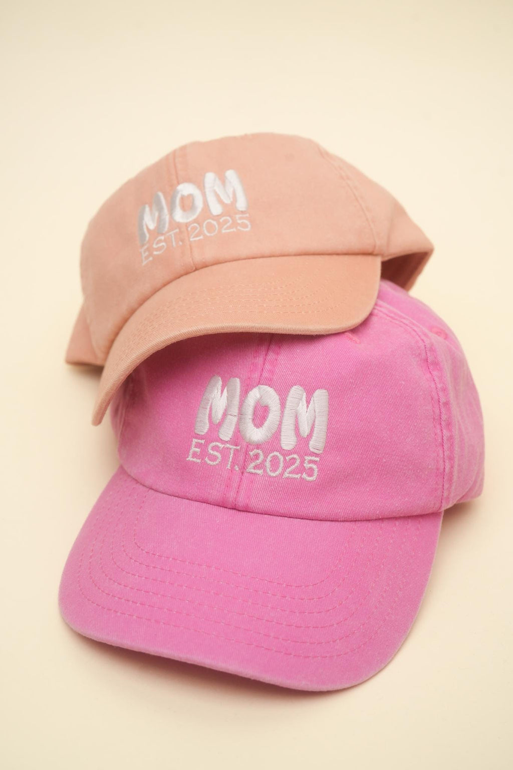 Chaos Chic Kappe Bestickt – Vintage Hat Rosa – Baumwollcap für Frauen – Geschenk für Freundin & Mama – Retro Aesthetic Cap – Busy Mom – Cap